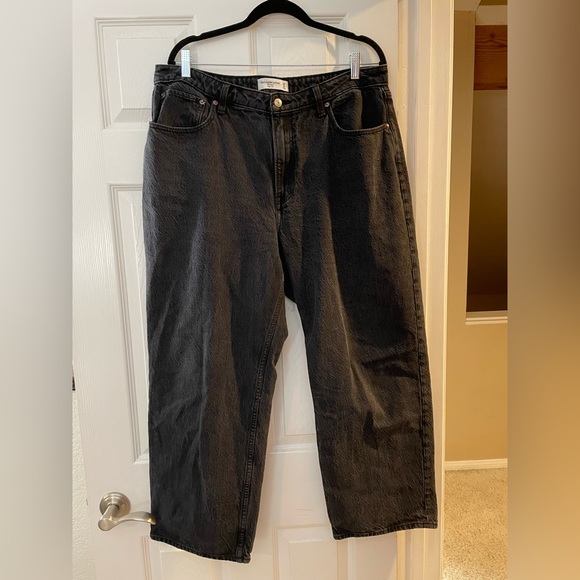 Curve Love High Rise Loose Jean 33 Short / 16 Black Denim - Picture 8 of 9